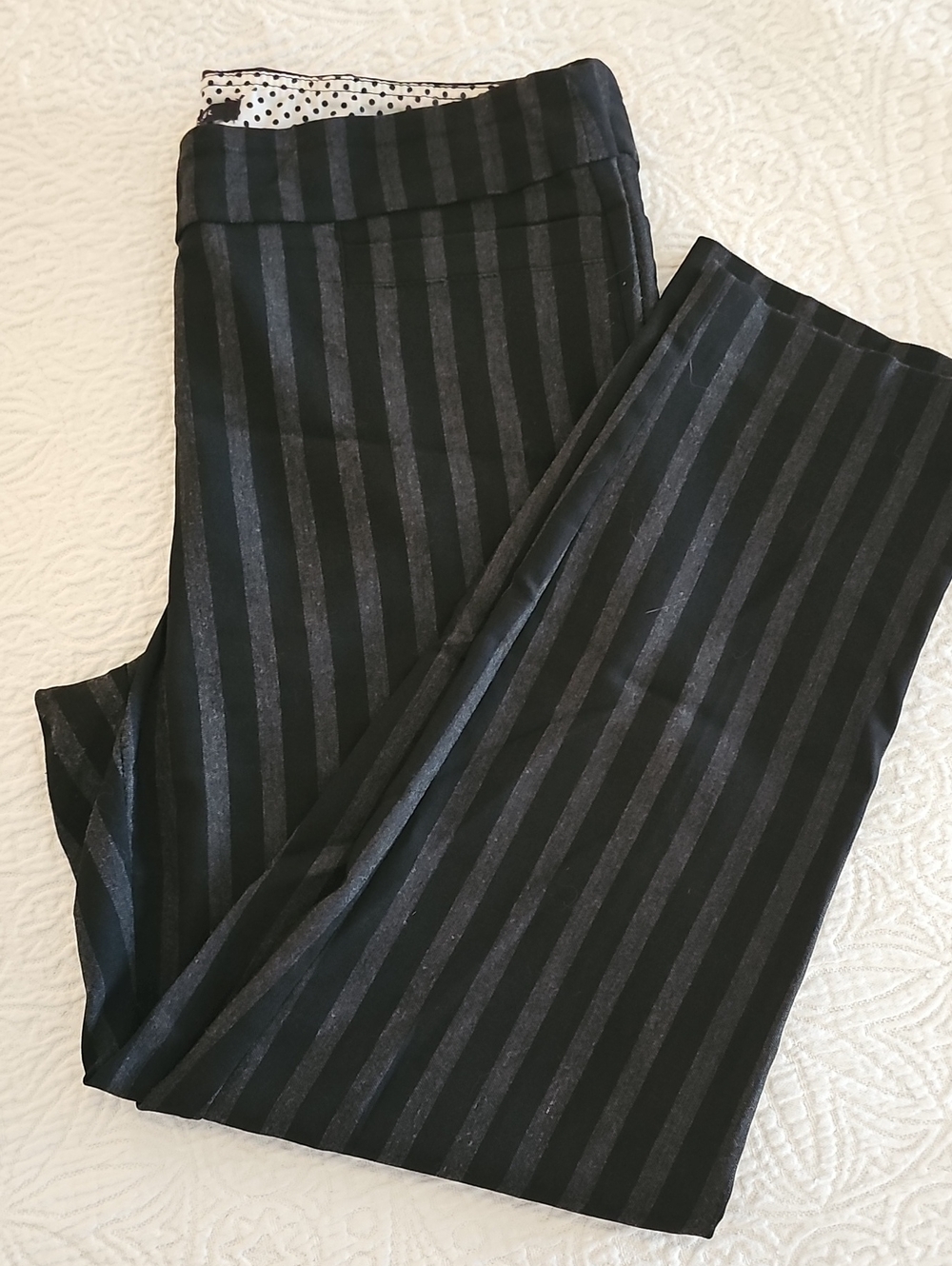 Zac & Rachel Black and Gray Vertical Stripe Cropped Pants